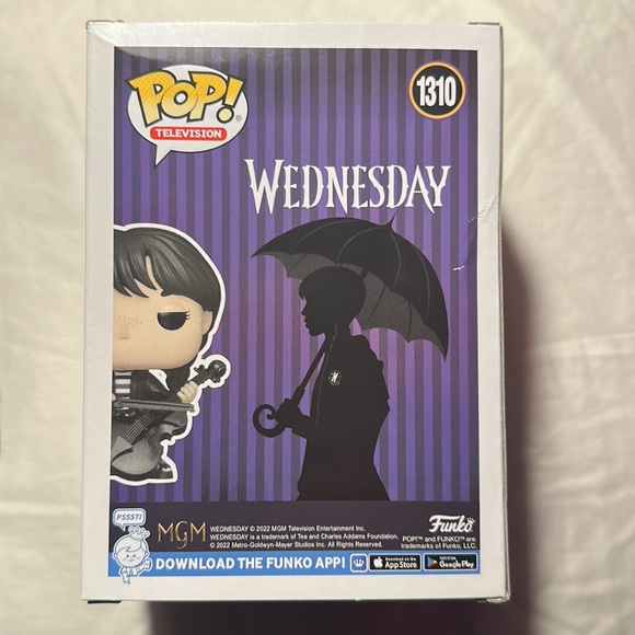 Wednesday Funko pop - Picture 3 of 5